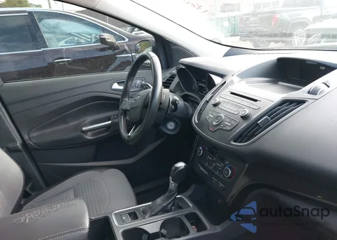 2018 Ford Escape Se from USA, damaged, VIN 1FMCU9GD0JUA76323